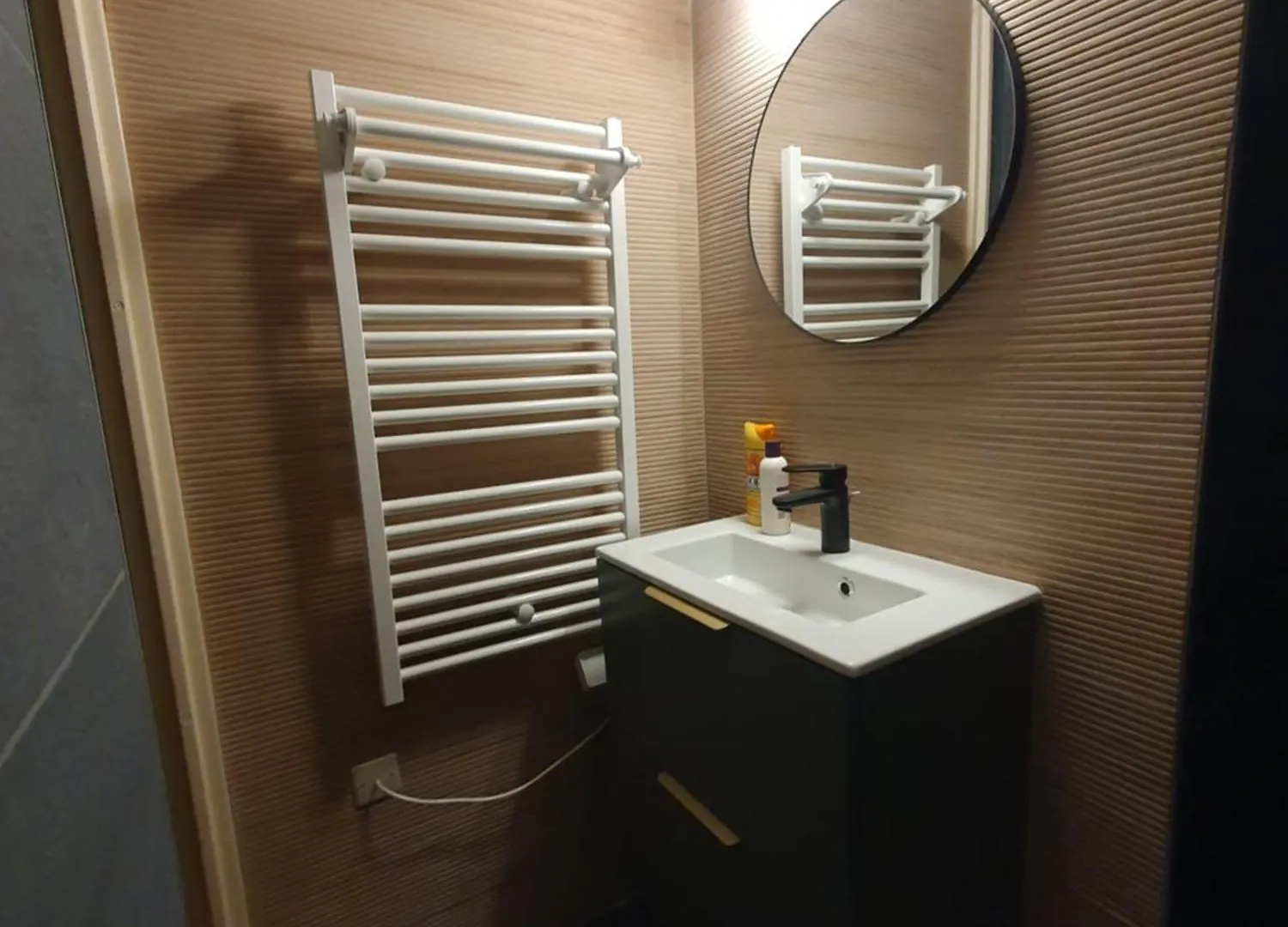 Pleiades , Apt 5 P, 1 Grande Chambre, Un Coin Montagne Et Une Place De Parking , Belle Vue Les Deux Alpes Apartment